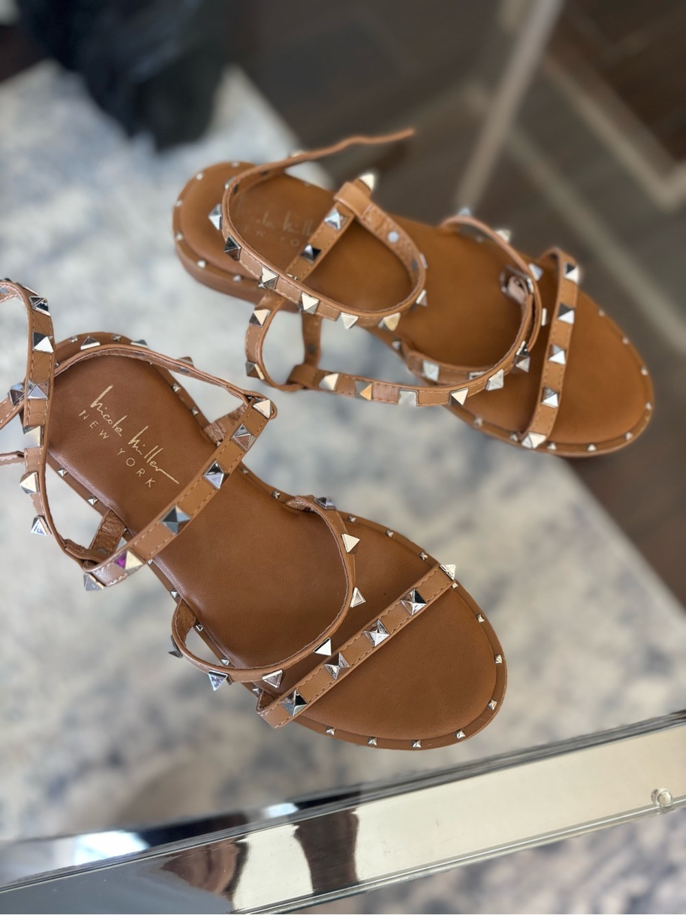 Nicole miller Tan silver Studded Leather Strappy Sandal 6.5